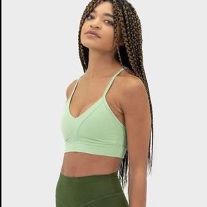 Balance Athletica Form Bra - Vine